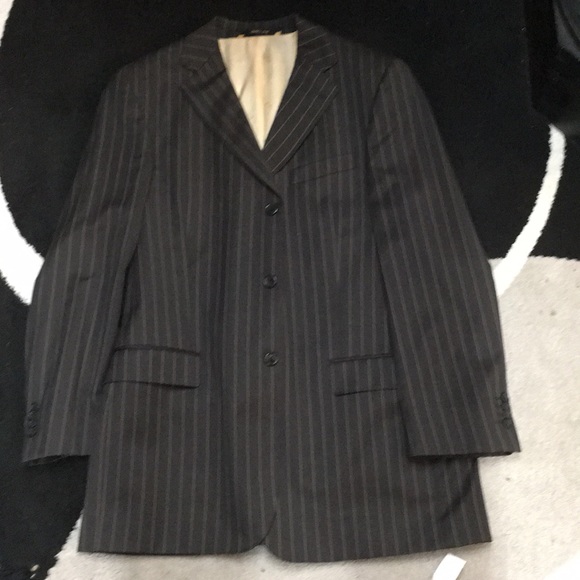 Earvin Magic Johnson Collection suit - Picture 1 of 7